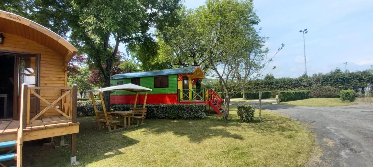 Camping Onlycamp Du Rouergue Вильфранш-де-Руэрг Экстерьер фото